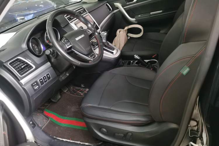 Used Haval H6 2017 Red-Label Sport Edition 1.5T Automatic Two-Wheel Drive Luxury Model
