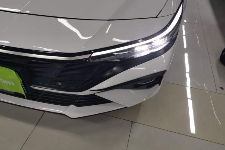 Used Hyundai Elantra 2023 1.5L CVT GLX Elite Edition Left Front Headlight