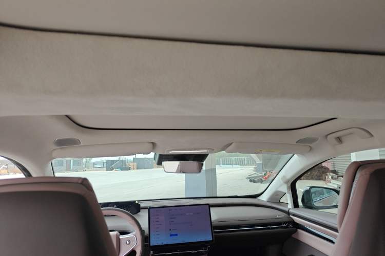 Used Hyptec GT 2025 710 Max Edition Headliner