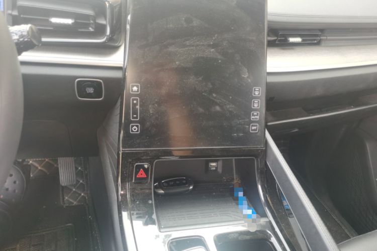 Used Hyundai Custo 2021 270TGDi Prestige LUX Audio And AC Panel