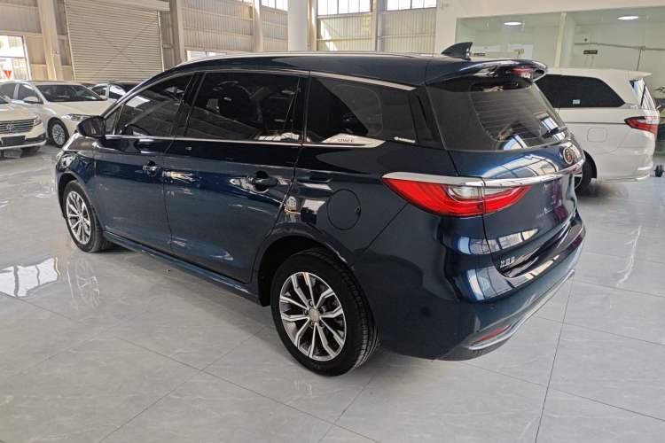 Used BYD Song MAX 2019 1.5T Automatic Smart Connect Ruiyi Sunroof Version 6 Seats China VI Standard