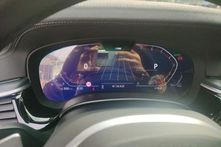 Used BMW 5 Series 2022 Restyled 530Li Luxury Edition M Sport Package Instrument Cluster