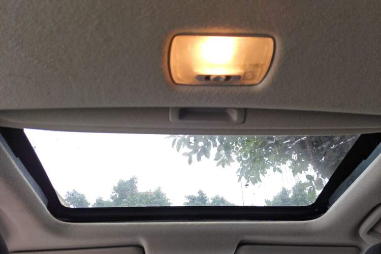 Used Honda Fit 2018 1.5L CVT Comfort Sunroof Version