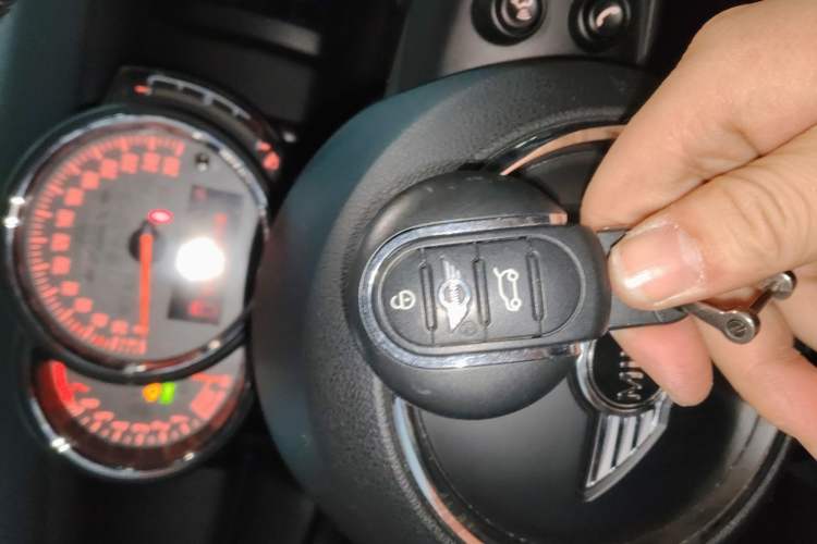 Used MINI MINI 2016 1.2T ONE Pioneer Edition Five-Door Version
