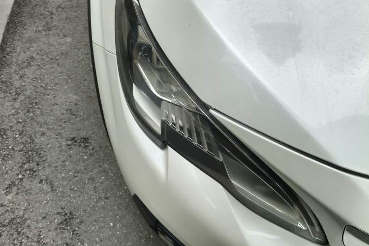 Used Peugeot 5008 2019 350THP 5-seat Elite Edition Right Front Headlight