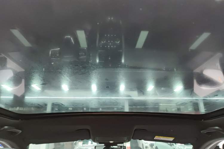 Used Land Rover Discovery Sport New Energy 2022 P300e Performance Tech Edition
