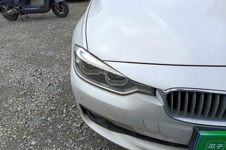 Used BMW 3 Series 2019 320Li Fashion Model Right Front Headlight