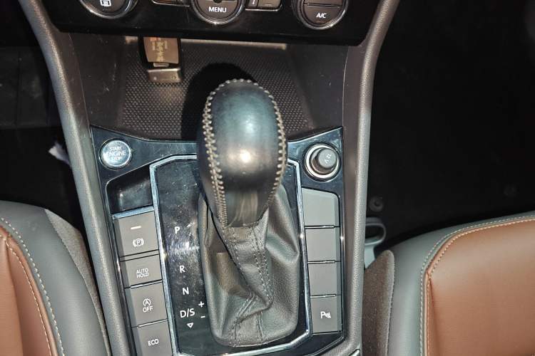 Used Volkswagen Lavida 2019 280TSI DSG Luxury Edition China VI Standard
