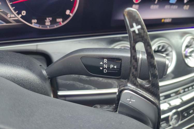 Used Mercedes-Benz E-Class 2019 E 300 L Sporty and Stylish Model