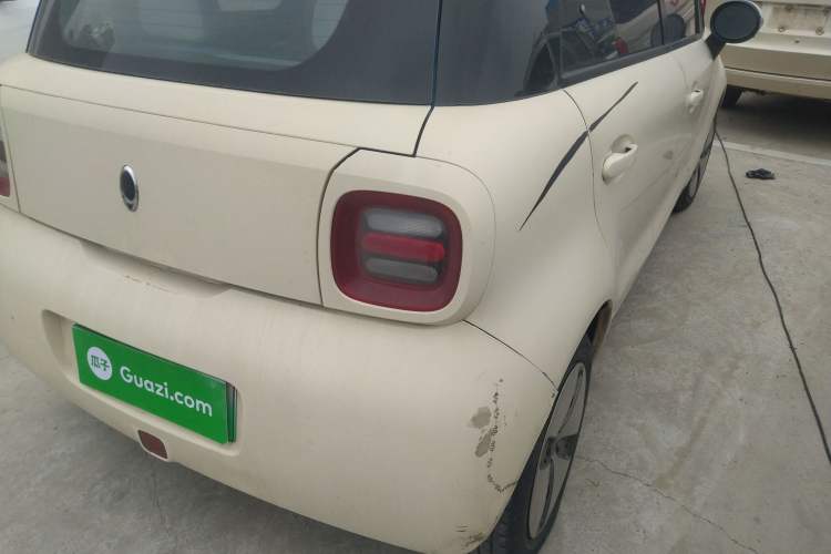 Used ORA Black Cat 2019 351 km Fun Edition Right Rear Taillight