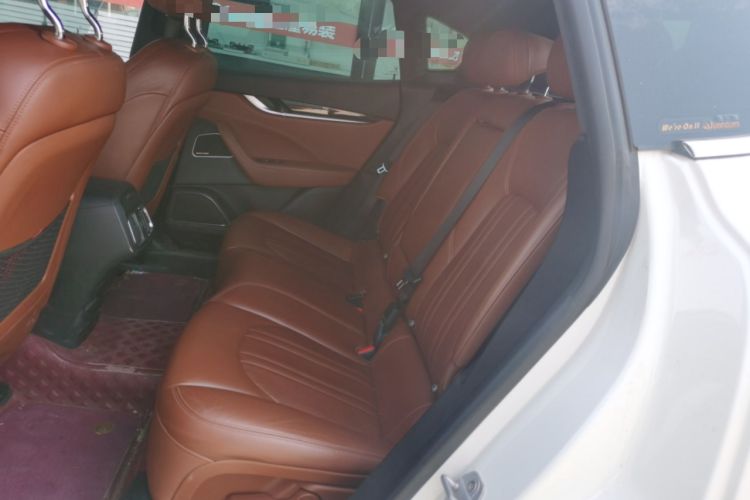 Used Maserati Levante 2016 3.0T Standard Edition Left Rear Seat