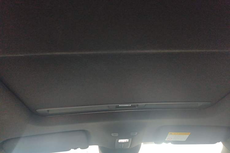 Used Roewe D6 2025 520km Smart Enjoyment Version