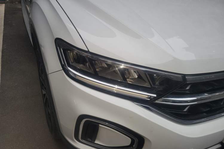 Used Volkswagen T-ROC 2023 280TSI DSG Two-Wheel Drive Time Edition Right Front Headlight