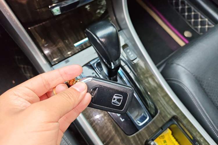 Used Honda Accord 2014 2.4L EXN Luxury Navigation Edition