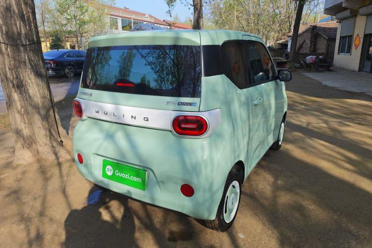 Used Wuling Hongguang MINIEV 2024 3rd Generation 215km Youth Edition Rear Right 45 Deg