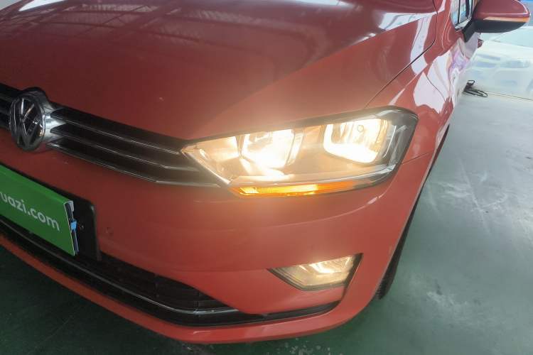 Used Volkswagen Golf Sportsvan 2018 230TSI Automatic Trend Edition
