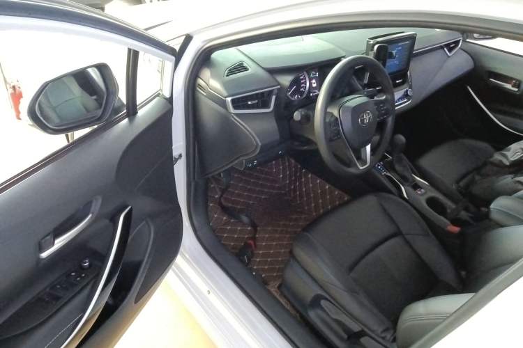 Used Toyota Levin 2022 Dual-Engine 1.8H E-CVT Luxury Edition
