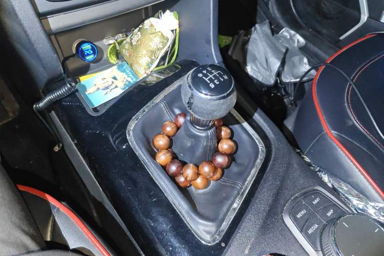 Used Soueast DX7 2015 1.5T Manual Luxury Model