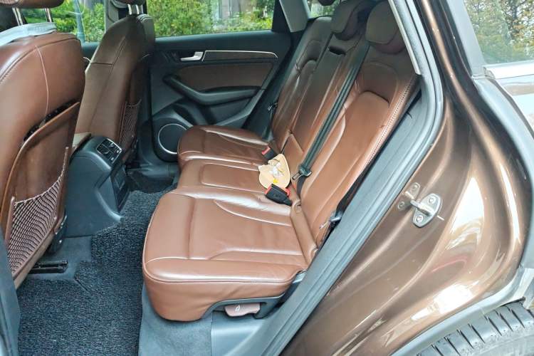 Used Audi Q5 2015 40 TFSI Comfort Model