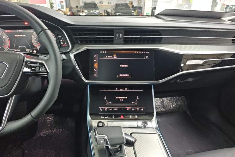 Used Audi A6L 2025 Revised 45 TFSI Prestige Dynamic Edition
