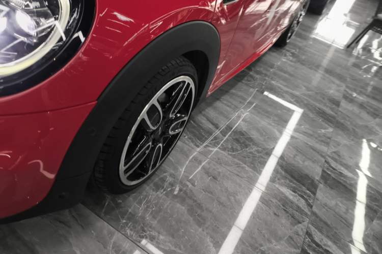 Used MINI 2021 2.0T COOPER S Racing Driver Left Front Wheel Hub