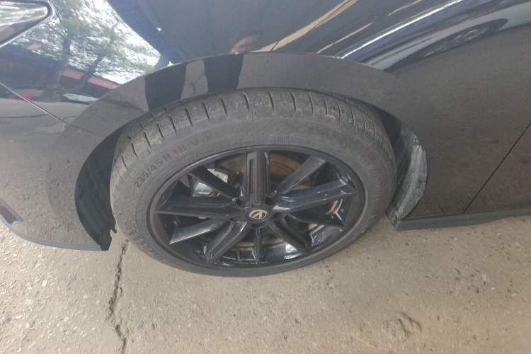 Used CHANGAN UNI-V 2024 1.5T High-Energy Version
