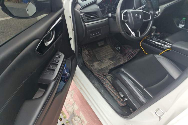 Used Honda Envix 2019 180TURBO CVT Enjoyment Edition China VI
