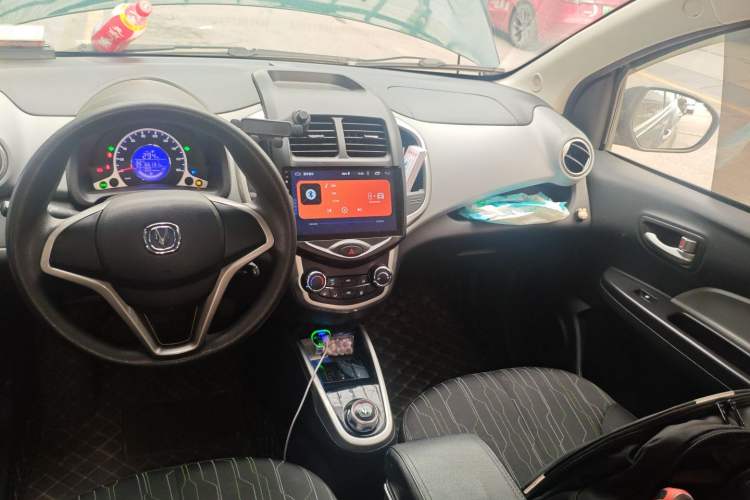 Used CHANGAN Benni E-Star 2021 National Edition Xin Yue Version Lithium Iron Phosphate (31.18 kWh) Audio And AC Panel