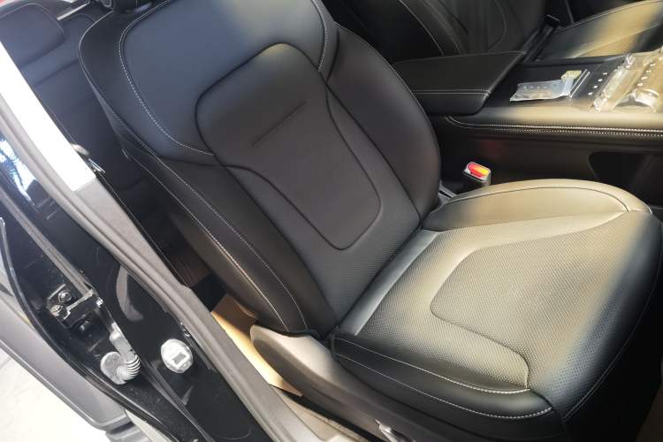 Used Tank 300 2025 2.0T Conqueror
