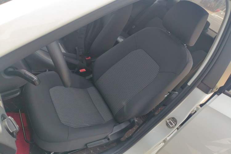 Used Volkswagen Santana 2018 1.5L Manual Fashion Edition Left Front Seat