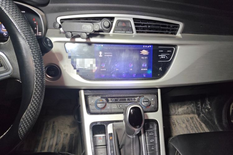 Used Geely Auto Emgrand X7 Sport 2018 1.8TD Automatic Two-Wheel Drive Smart 4G Connected Version Audio And AC Panel