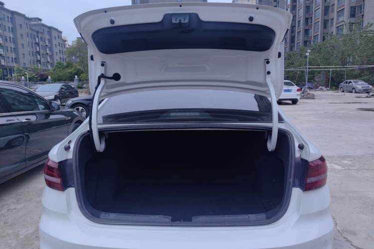 Used Volkswagen Lavida 2024 1.5L Automatic DeYi Edition