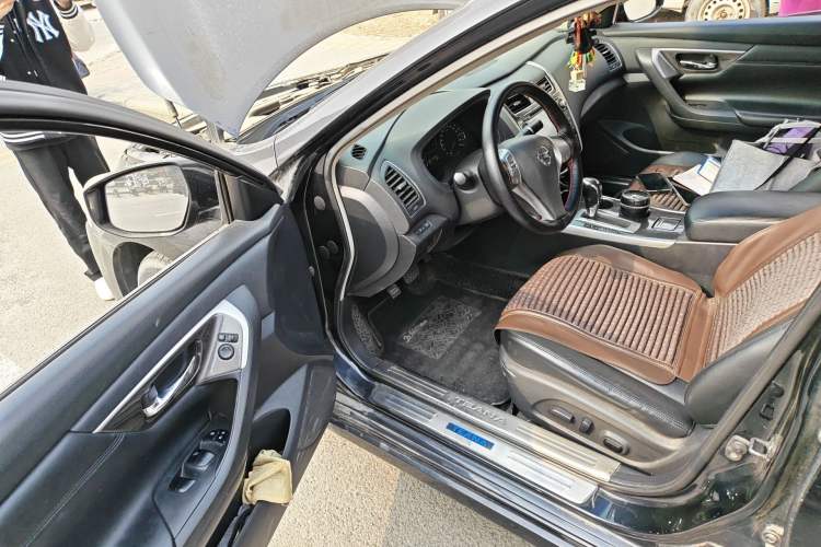 Used Nissan Teana 2013 2.0L XL Comfort Edition Driver Seat