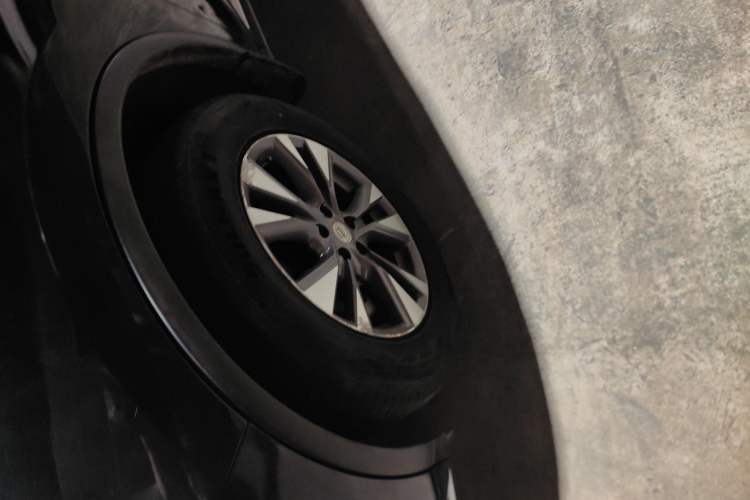 Used Nissan Murano 2015 2.5L XL Two-Wheel Drive Smart Edition
