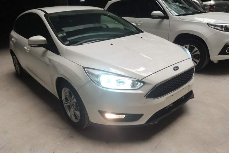 Used Ford Focus 2017 Hatchback 1.6L Automatic Comfort Plus SmartDrive Edition
