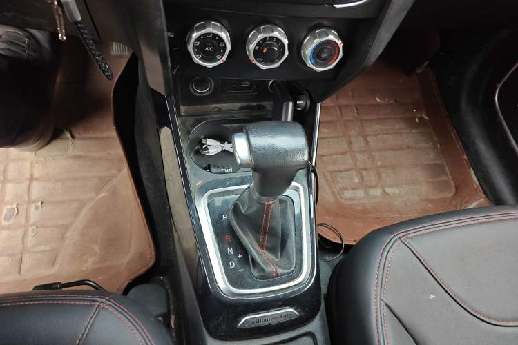 Used Brilliance V3 2016 1.5L Automatic Elite Model
