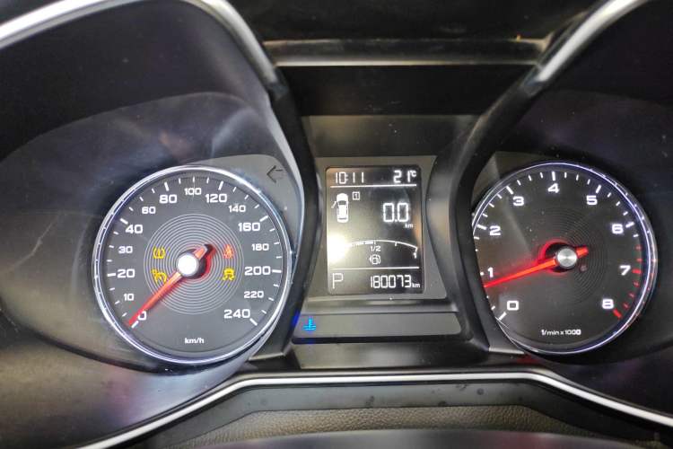 Used MG 6 2017 20T Automatic Luxury Smart Connect Version China V Standard