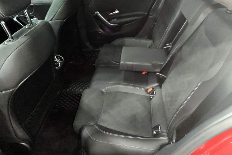 Used Mercedes-Benz A-Class 2020 Restyled A 200 L Sport Sedan Fashion Version
