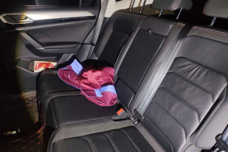 Used Volkswagen Tayron 2019 330TSI Two-Wheel Drive Luxury Model China VI Standard