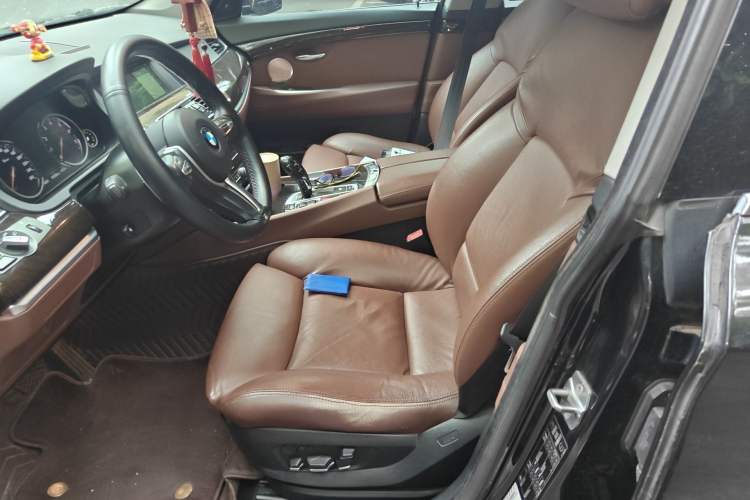 Used BMW 5 Series GT 2013 535i Leading Model
