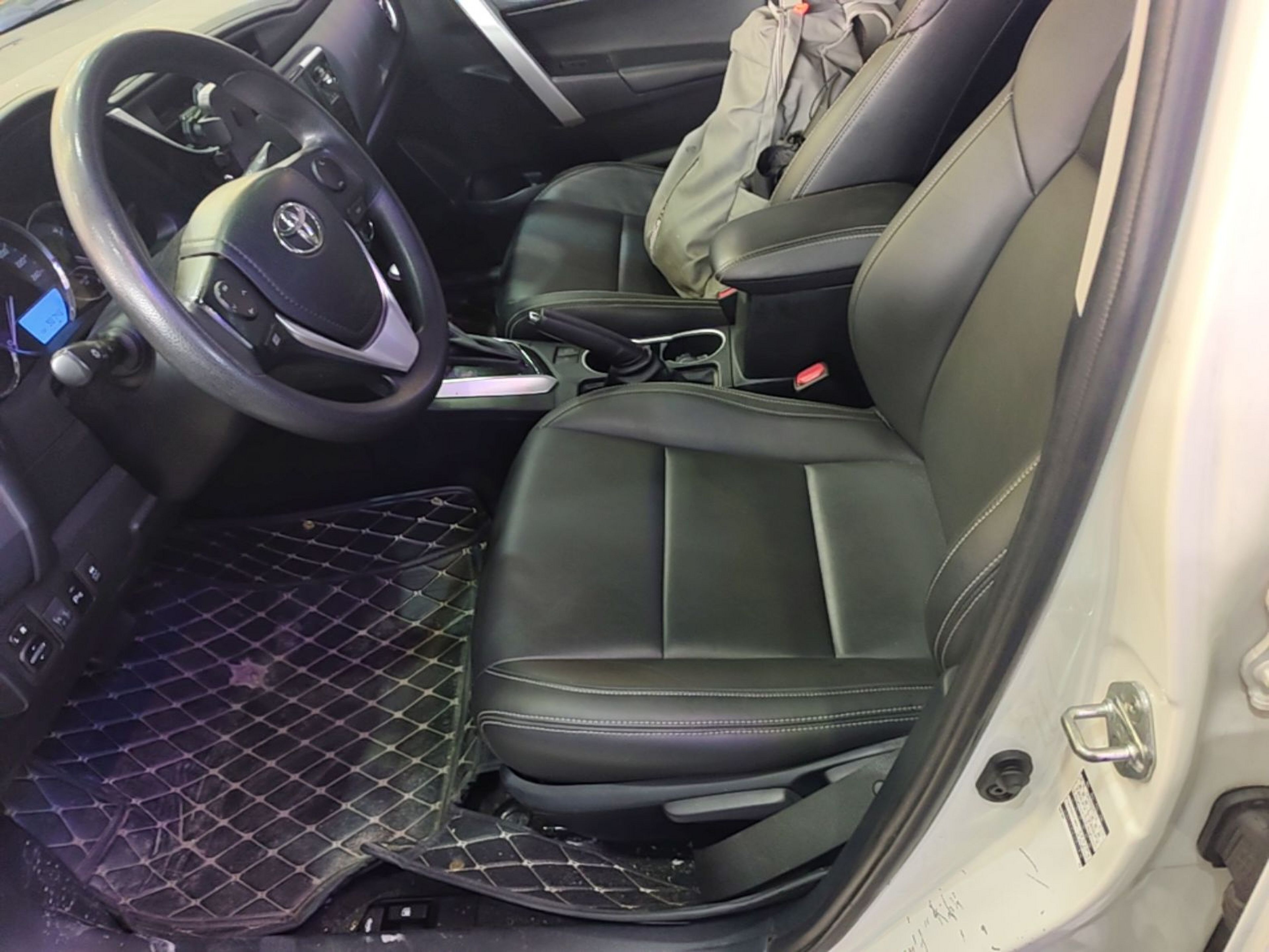 Interior delantero