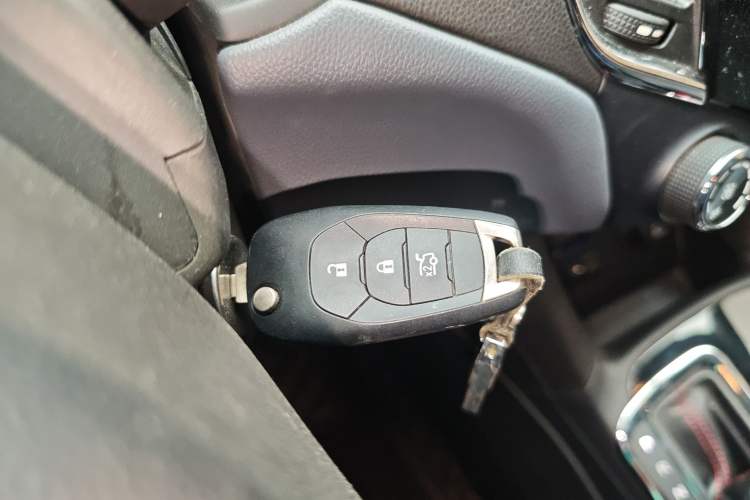 Used Chevrolet Cruze 2018 Redline 320 Automatic Xuanfeng Urban Edition
