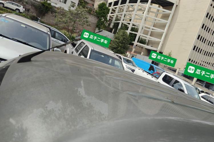 Used Wuling Zhiguang 2023 1.5L Practical Version 5/7 Seats Roof