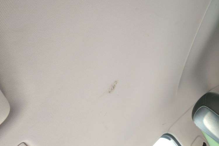 Used Roewe Clever 2021 302 km New Four-Seater Super-Efficient Version
