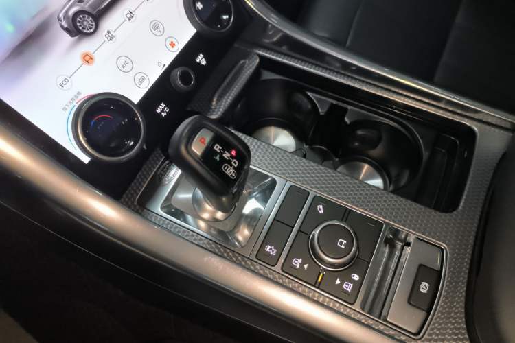 Used Land Rover Range Rover Sport 2020 3.0 L6 HSE DYNAMIC
