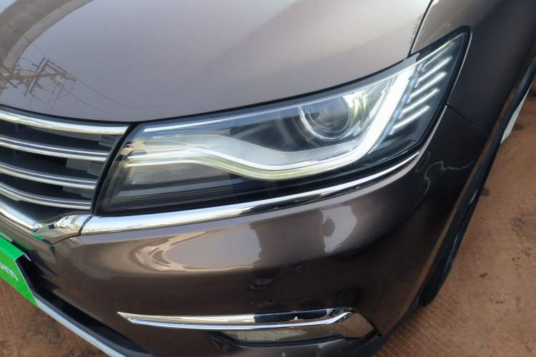 Used Roewe RX5 2018 30T Two-Wheel Drive Automatic Internet Smart Edition