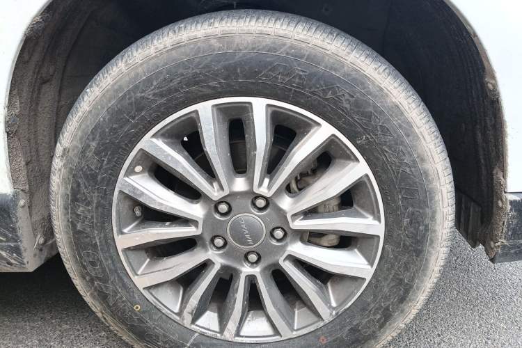 Used Haval H6 2018 Blue Label Sport Edition 1.5T Automatic Two-Wheel Drive Elite Model Right Front Wheel Hub