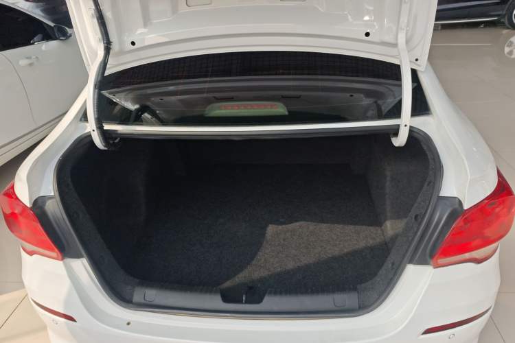 Used Chevrolet Cavalier 2019 320 Automatic Xinyue Edition