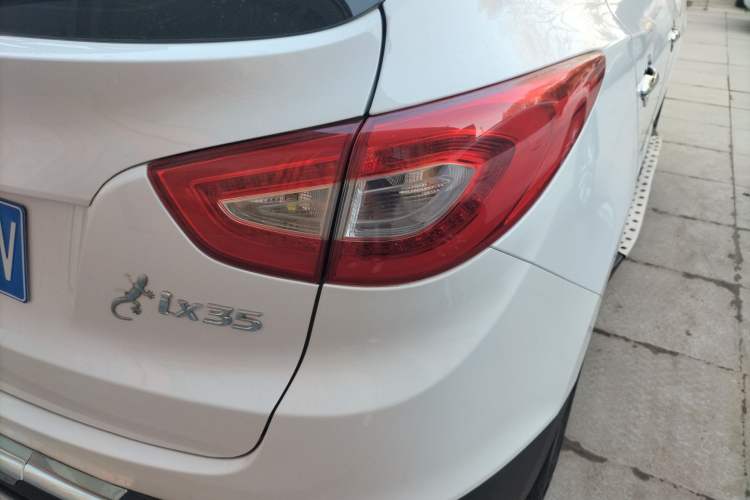 Used Hyundai ix35 2015 2.0L Automatic 2WD Smart Type China IV
