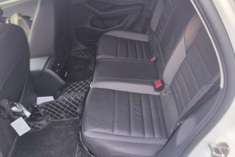 Used Volkswagen Sagitar 2021 280TSI DSG Excellence Edition Left Rear Seat